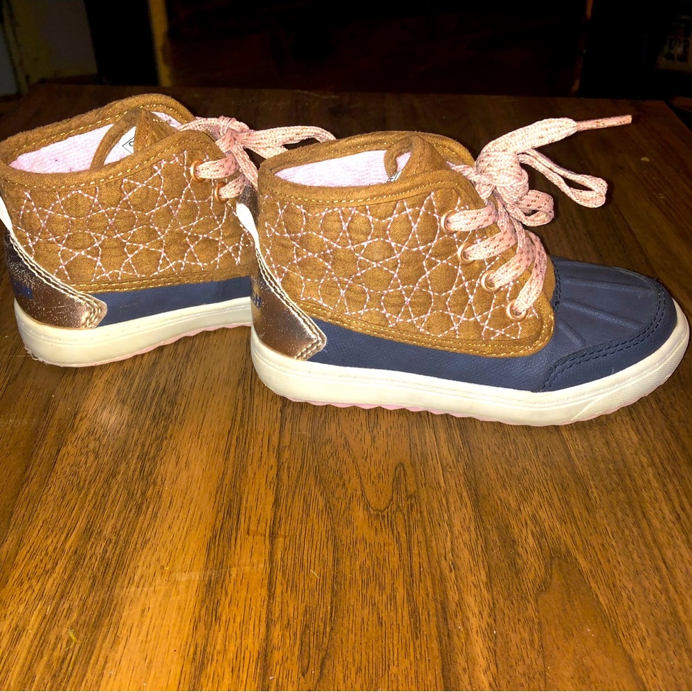 OshKosh B'gosh Size 9 Girls Toddler Boots